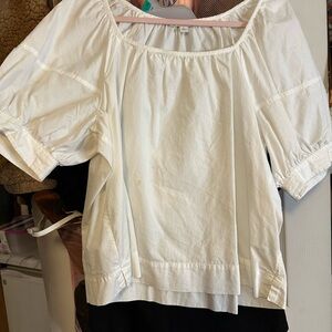Cream Puff Sleeve Blouse with Boxy Relaxed Fit